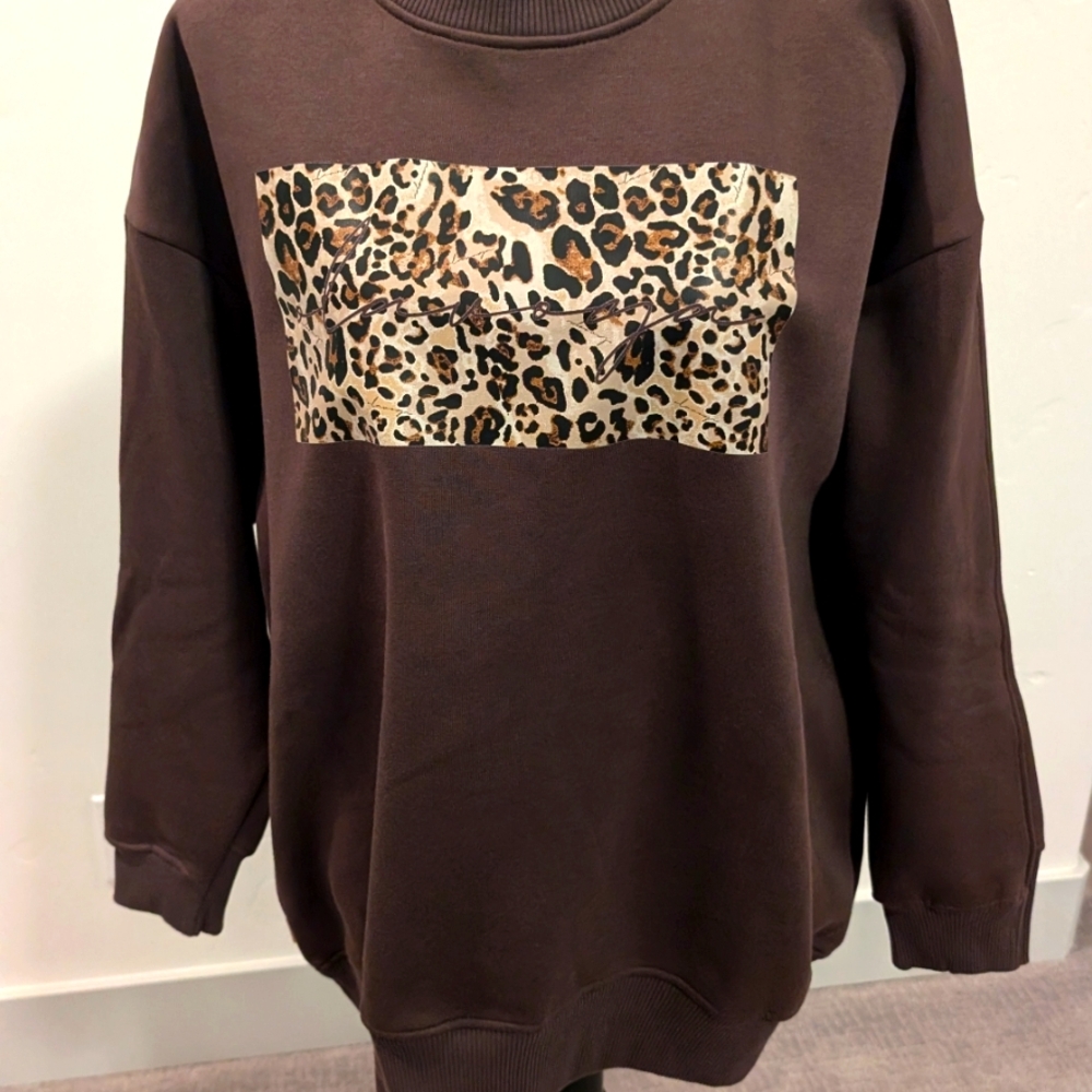 Women's sweatshirt